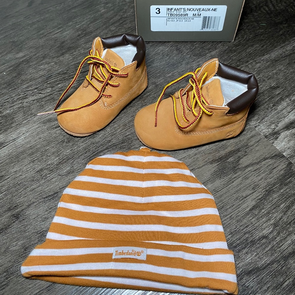 Timberland hat and boot set